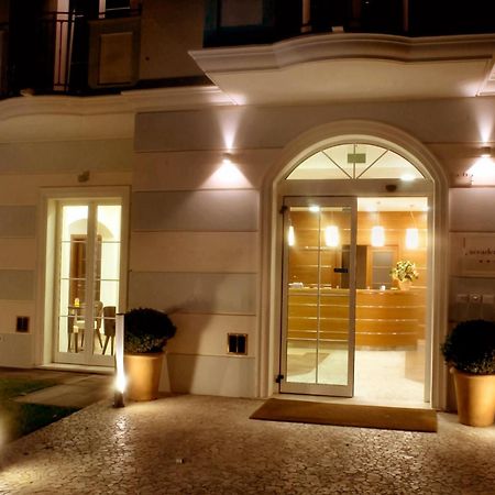 Accademia Hotel Rímini Exterior foto